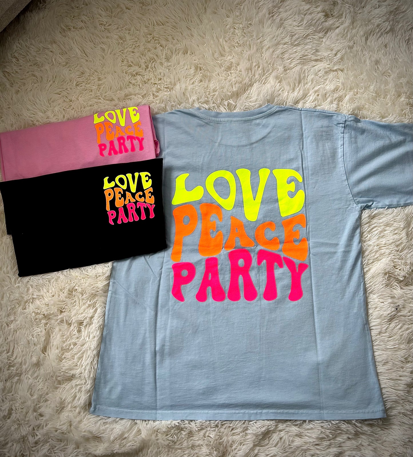 Love-Peace-Party-Print-Shirt